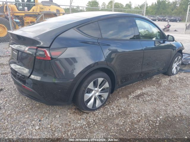 7SAYGDED0RF096263 Tesla Model Y Long Range/rwd