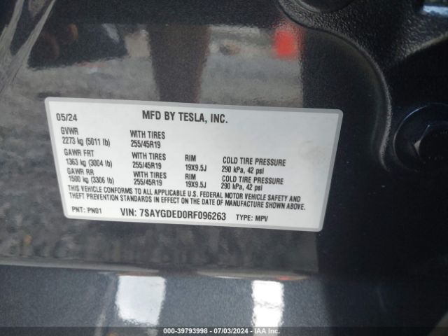 7SAYGDED0RF096263 Tesla Model Y Long Range/rwd