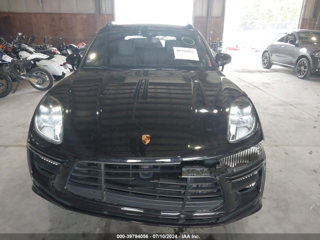 WP1AF2A5XMLB60561 Porsche Macan Turbo