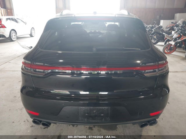 Porsche Macan Turbo 2021 WP1AF2A5XMLB60561 Image 16
