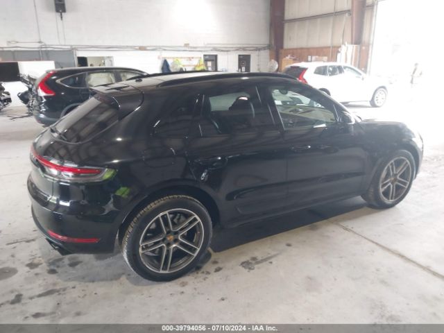 2021 PORSCHE MACAN WP1AF2A5XMLB60561 Photo 3