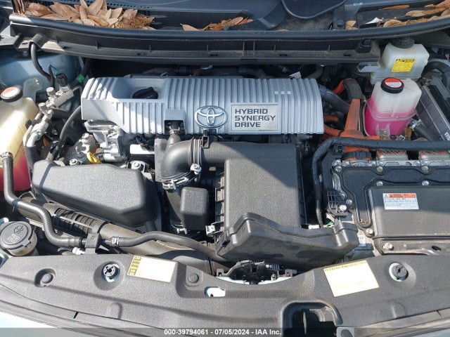 JTDKN3DU6F1880391 Toyota Prius Three