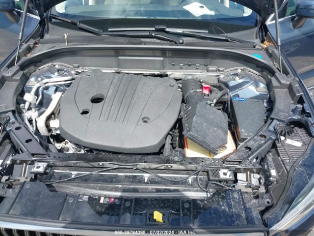 YV4L12RE0P1369852 Volvo Xc60 B5 Plus Bright Theme
