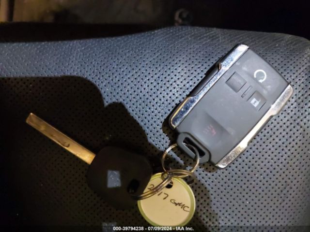 3GTU2NEC1HG115953 GMC Sierra 1500 Slt