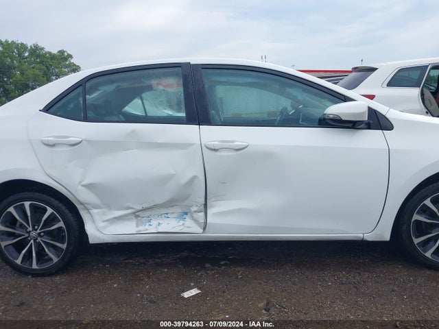 Toyota COROLLA SE 2017 5YFBURHE2HP572934 Image 13