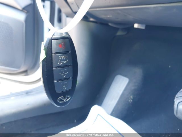 3PCAJ5M17KF129052 Infiniti Qx50 Luxe