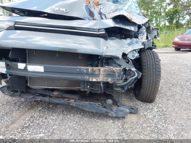 KNDJ23AU8M7764242 KIA SOUL LX