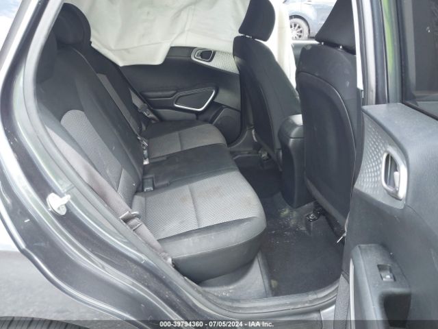 KNDJ23AU8M7764242 KIA SOUL LX