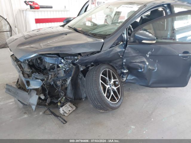 1FADP3M25JL220783 Ford FOCUS SEL