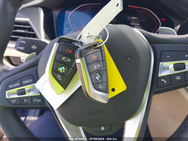 3MW5R1J00M8B65393 BMW 330I