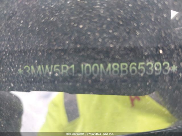 3MW5R1J00M8B65393 BMW 330I
