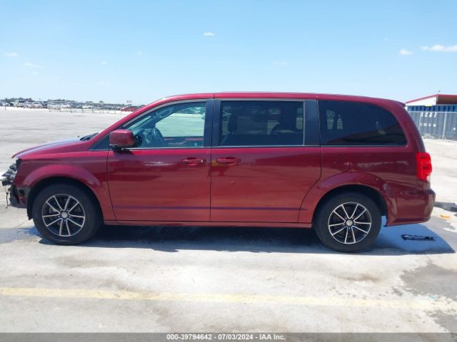 2C4RDGEG2JR196217 Dodge Grand Caravan Gt