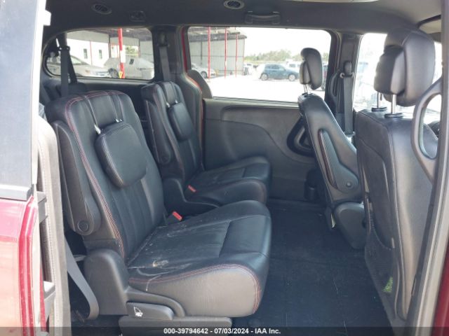 2C4RDGEG2JR196217 Dodge Grand Caravan Gt