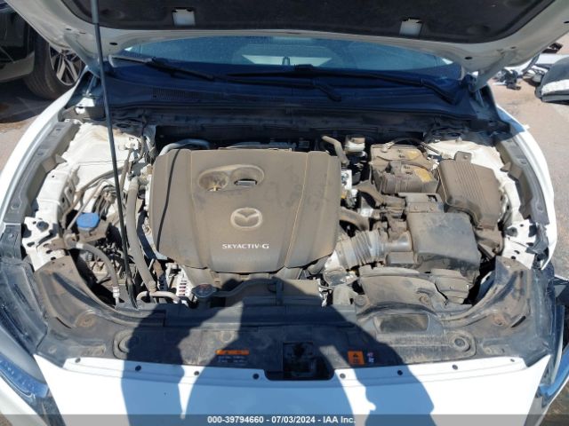 JM1GL1VM5M1608068 Mazda Mazda6 Touring