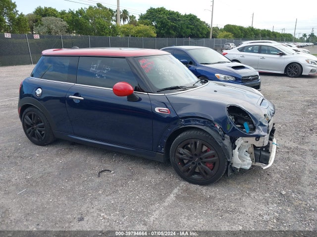 2019 MINI HARDTOP WMWXM9C59K2F66387 Photo 0
