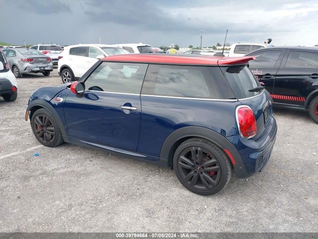 2019 MINI HARDTOP WMWXM9C59K2F66387 Photo 2
