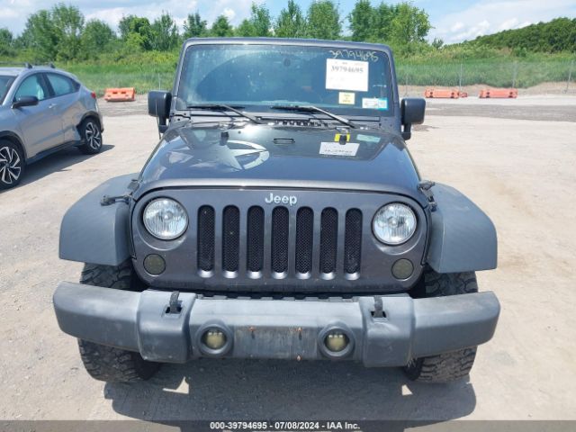 1C4BJWDG2GL348486 Jeep Wrangler Unlimited Sport