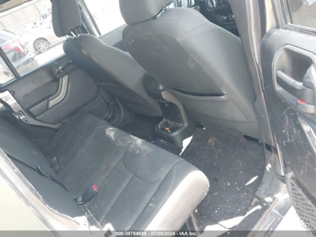 1C4BJWDG2GL348486 Jeep Wrangler Unlimited Sport