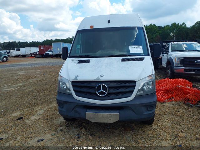 WD3PE8DC8E5892411 Mercedes-Benz Sprinter 2500 High Roof