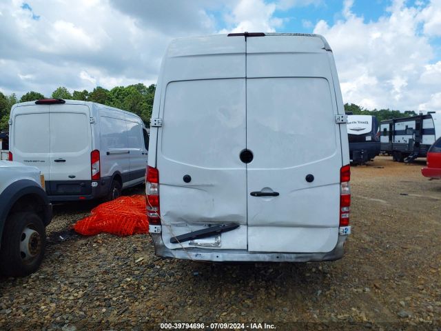 WD3PE8DC8E5892411 Mercedes-Benz Sprinter 2500 High Roof