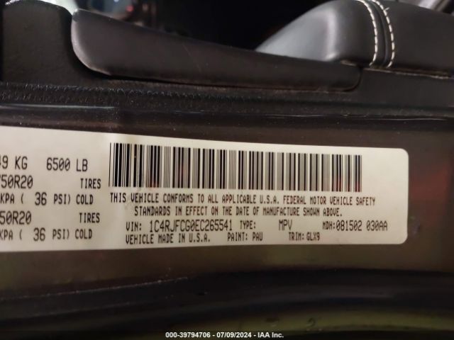 1C4RJFCG0EC265541 Jeep Grand Cherokee Overland