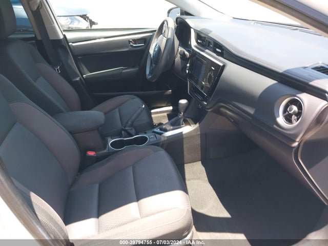 Toyota COROLLA LE 2017 5YFBURHE7HP683804 Image 5