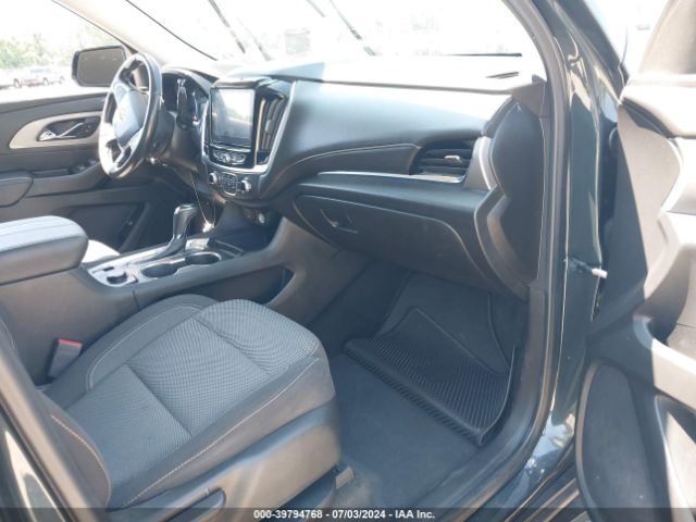 1GNERGKW2LJ241084 Chevrolet Traverse Fwd Lt Cloth