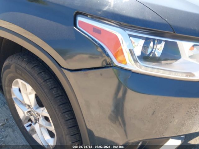 1GNERGKW2LJ241084 Chevrolet Traverse Fwd Lt Cloth