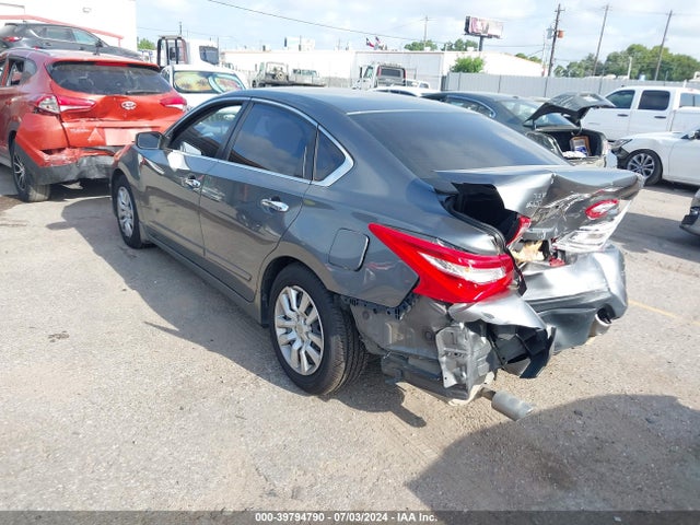 Nissan Altima 2.5 S 2016 1N4AL3AP9GN323474 Image 3
