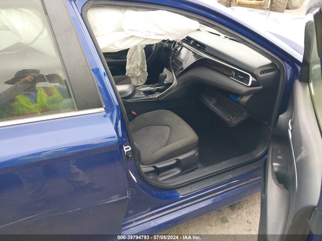 Toyota CAMRY LE 2018 JTNB11HK2J3044725 Image 5