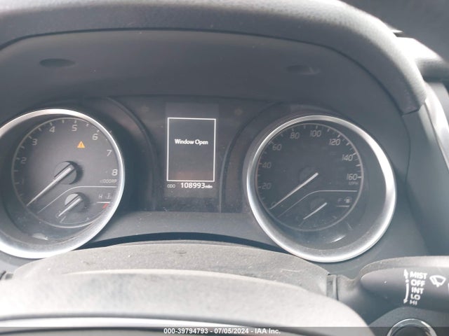 Toyota CAMRY LE 2018 JTNB11HK2J3044725 Image 7