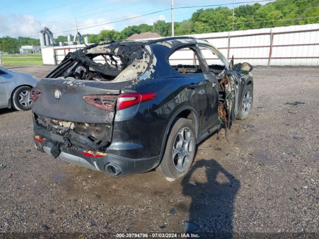 ZASFAKPN8J7B84513 Alfa Romeo Stelvio Sport Awd