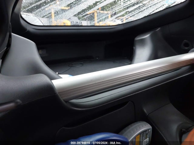 Nissan 370Z 2018 JN1AZ4EH0JM570593 Image 8