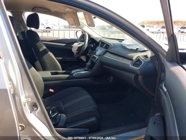 2HGFC2F59JH557231 Honda Civic Lx