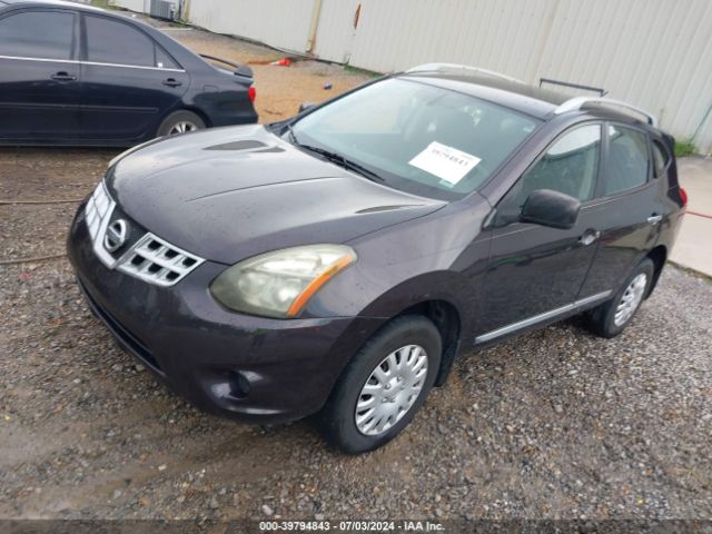 JN8AS5MT1FW655777 Nissan Rogue Select S