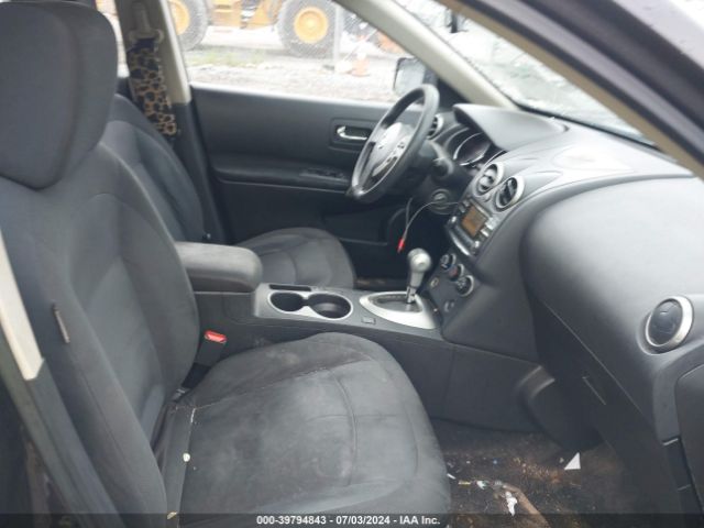 JN8AS5MT1FW655777 Nissan Rogue Select S