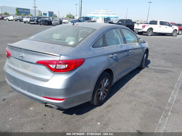 Hyundai SONATA SE 2016 5NPE24AFXGH383808 Image 4