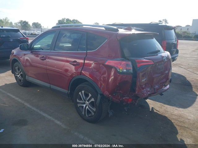 Toyota RAV4 LE 2018 2T3ZFREV5JW465272 Image 3