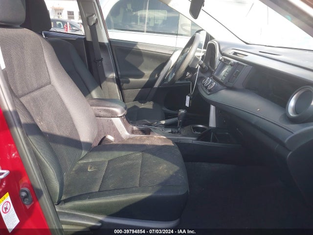 Toyota RAV4 LE 2018 2T3ZFREV5JW465272 Image 5