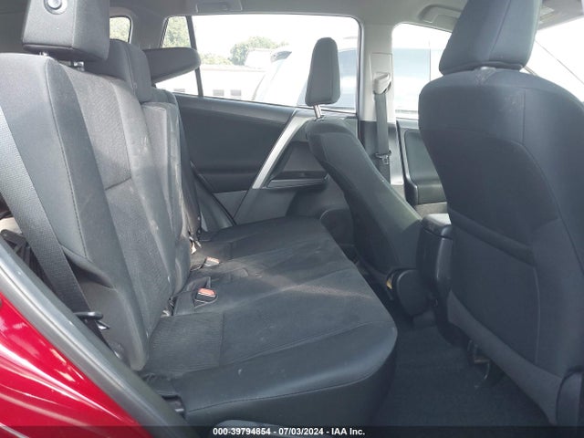 Toyota RAV4 LE 2018 2T3ZFREV5JW465272 Image 8