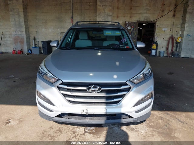 Hyundai TUCSON SE 2017 KM8J3CA43HU272038 Image 12