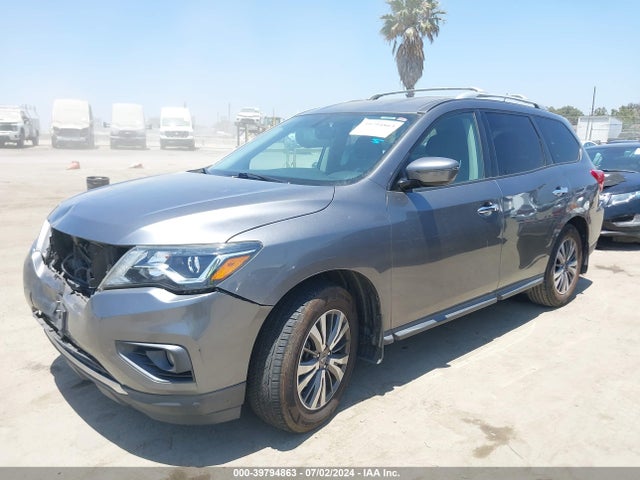Nissan Pathfinder Sv 2017 5N1DR2MN7HC630970 Image 2