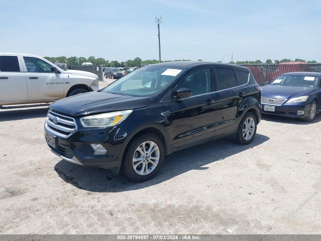 Ford ESCAPE SE 2017 1FMCU0GD7HUC24313 Image 2