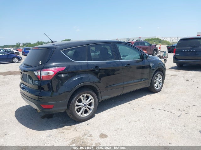 Ford ESCAPE SE 2017 1FMCU0GD7HUC24313 Image 4