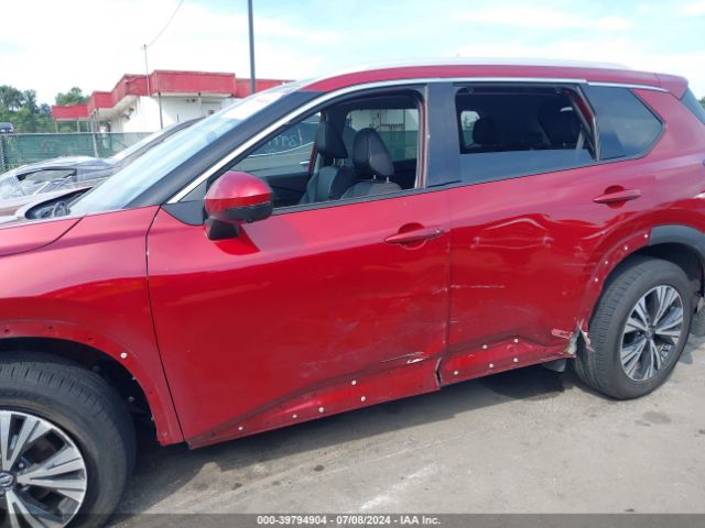 5N1AT3BB1MC709404 Nissan Rogue Sv Intelligent Awd