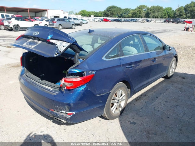 Hyundai SONATA SE 2016 5NPE24AF4GH352733 Image 4