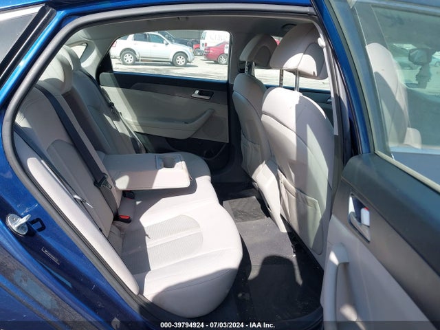 Hyundai SONATA SE 2016 5NPE24AF4GH352733 Image 8