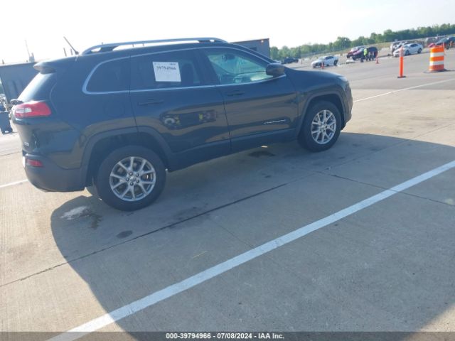 1C4PJMCS0FW534685 Jeep Cherokee Latitude