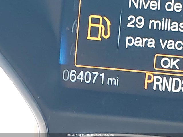 Ford FOCUS SE 2018 1FADP3FE5JL217065 Image 7
