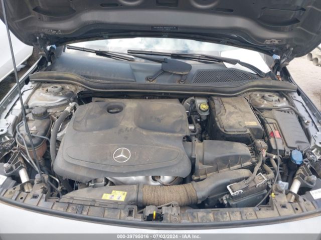 WDCTG4GB4GJ230209 Mercedes-Benz Gla 250 4matic